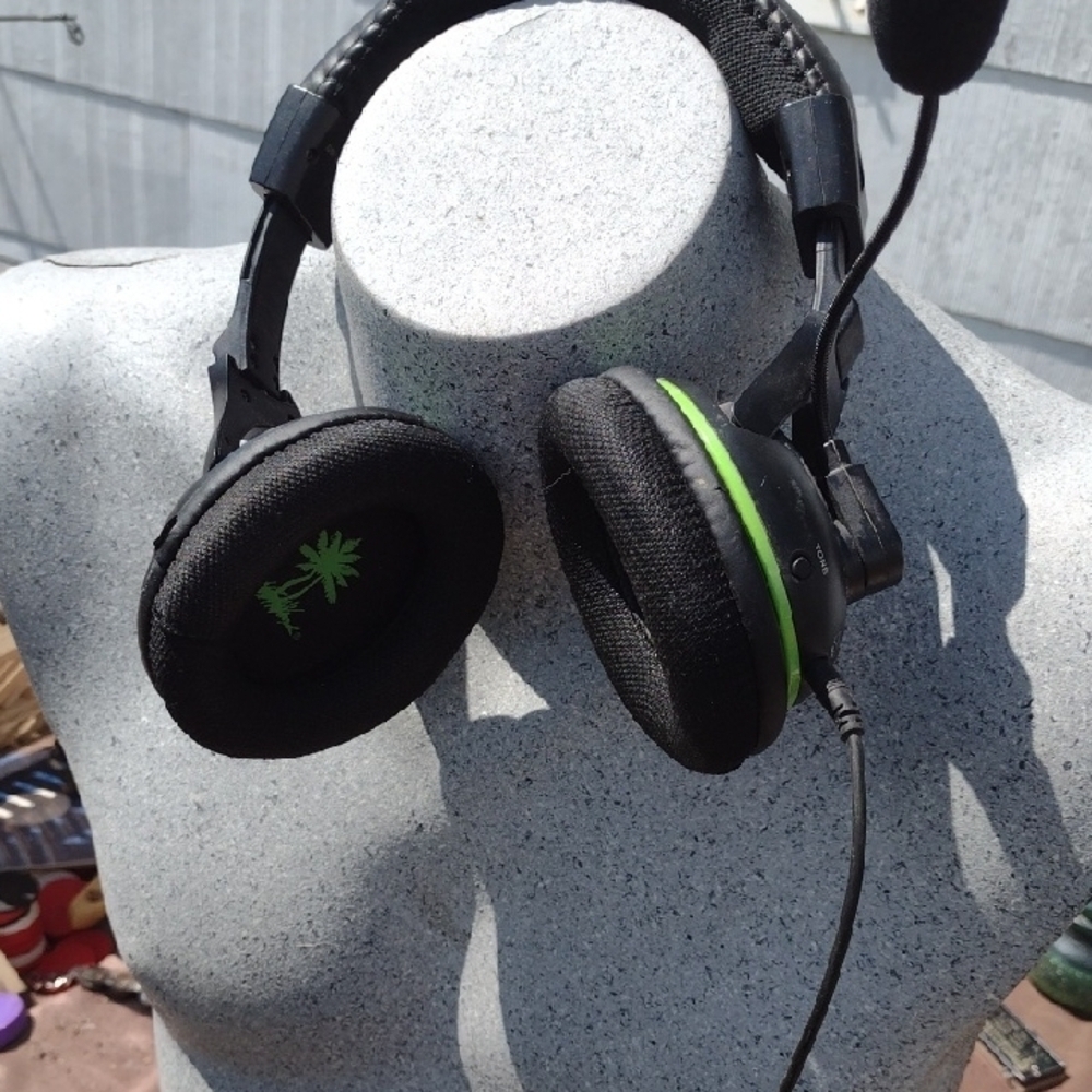 Turtle Beach Xbox Black and Green Gaming Headset